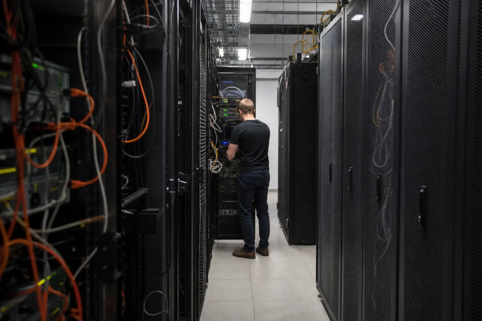 Битва за данные. Выстоит ли «последний рубеж» ИТ-инфраструктуры в режиме жесткой экономии?